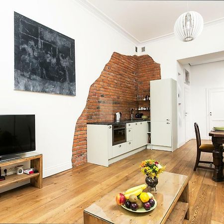 Old Town Brigue Apartment By Otium Krakow Luaran gambar