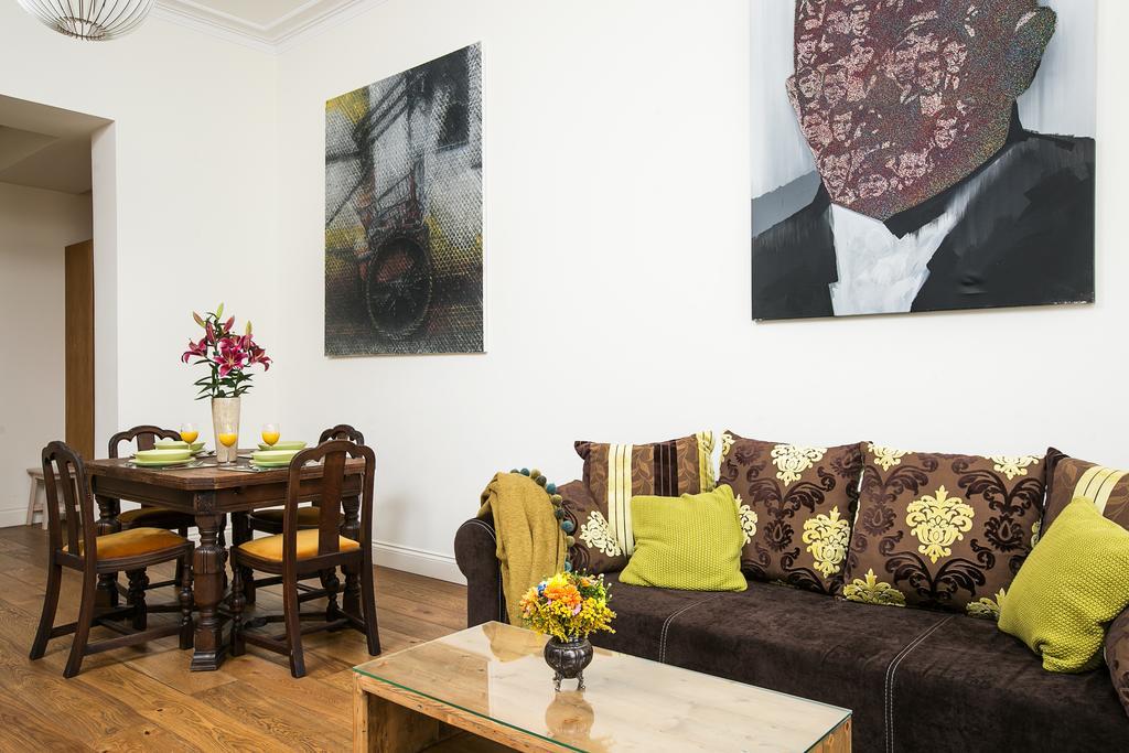 Old Town Brigue Apartment By Otium Krakow Luaran gambar